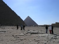 Pyramids of Giza 13